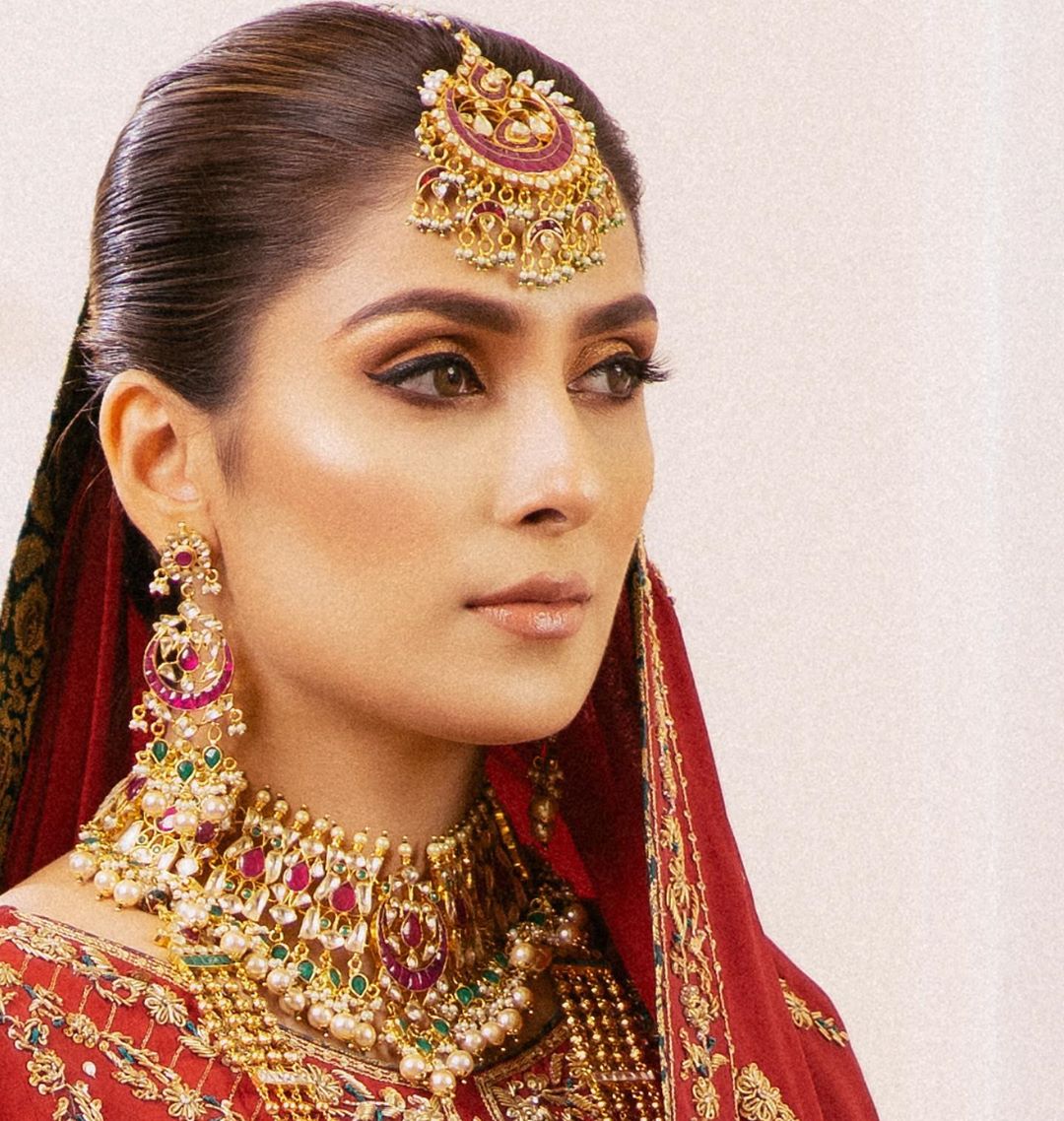 Beautiful Ayeza Khan Bridal Shoot for Bridal Couture "Zehnaseeb" by Zaaviay