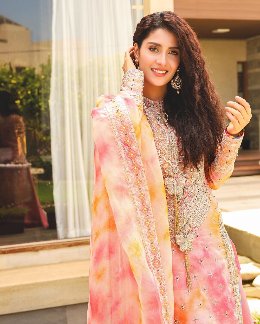 Ayeza Khan looking Gorgeous in Eid Day 2 Pictures