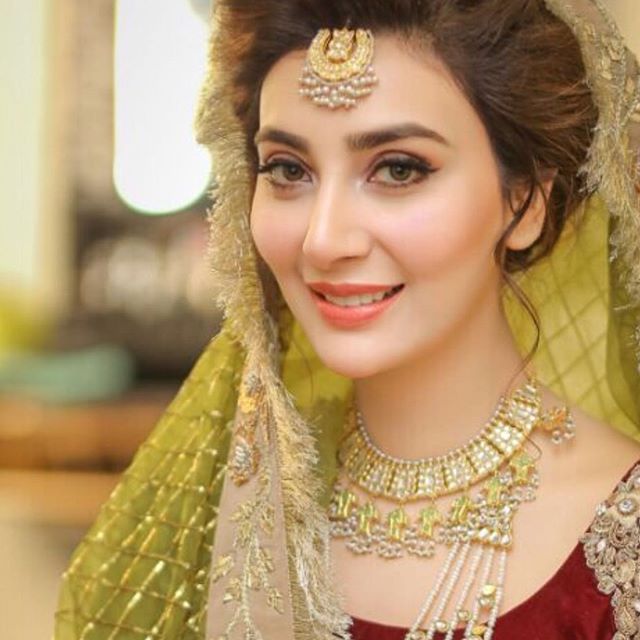 Beautiful Throwback Video Of Aisha Khan's Rukhsati Moment