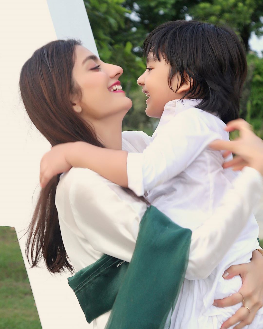 Bilal and Uroosa Qureshi Independence Day Pictures with Their Cute Son