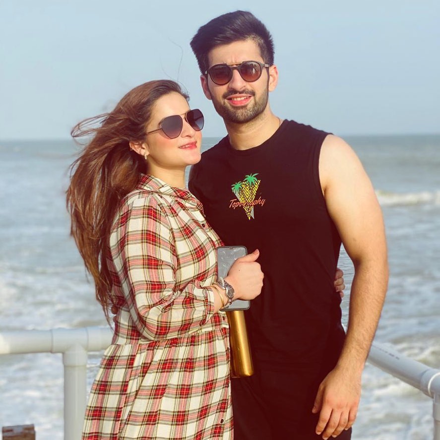 Eid Pictures Of Aiman Khan And Muneeb Butt