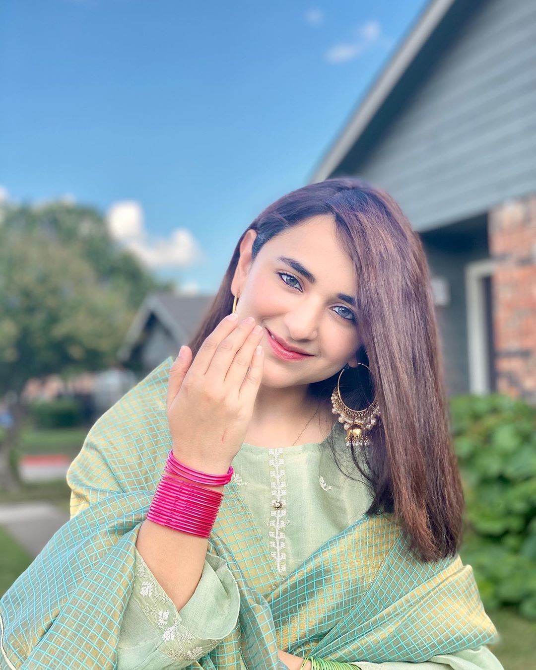 Beautiful Eid ul Adha Pictures of Pakistani Celebrities 2020