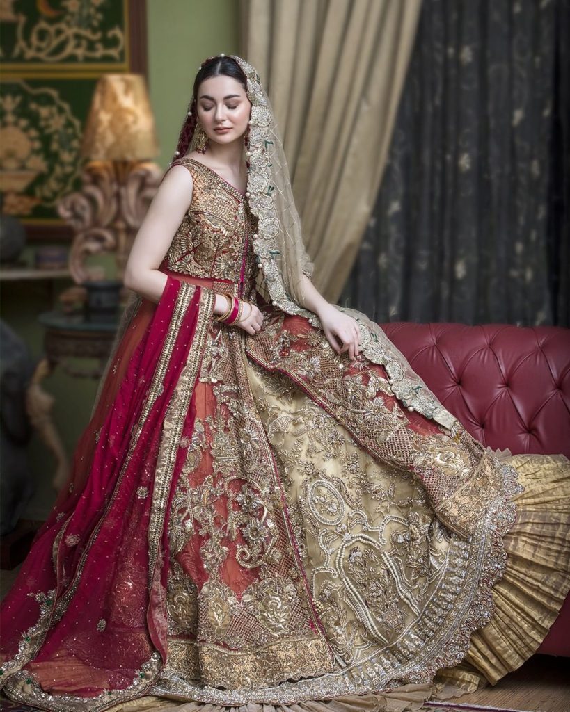 Hania Amir Looks Magnificent In Latest Shoot