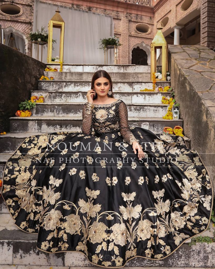 hira-mani-is-looking-beautiful-and-gorgeous-in-her-latest-bridal-shoot