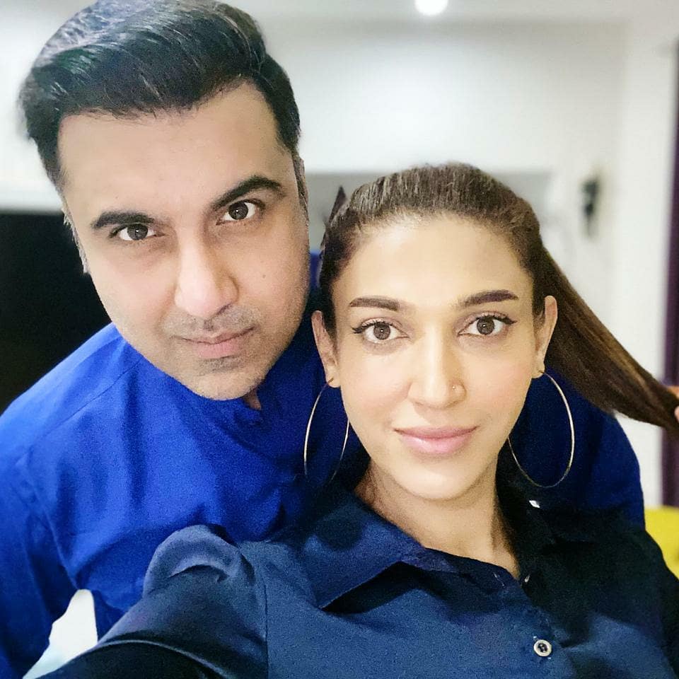 Latest Pictures Of Sana Fakhar With Husband