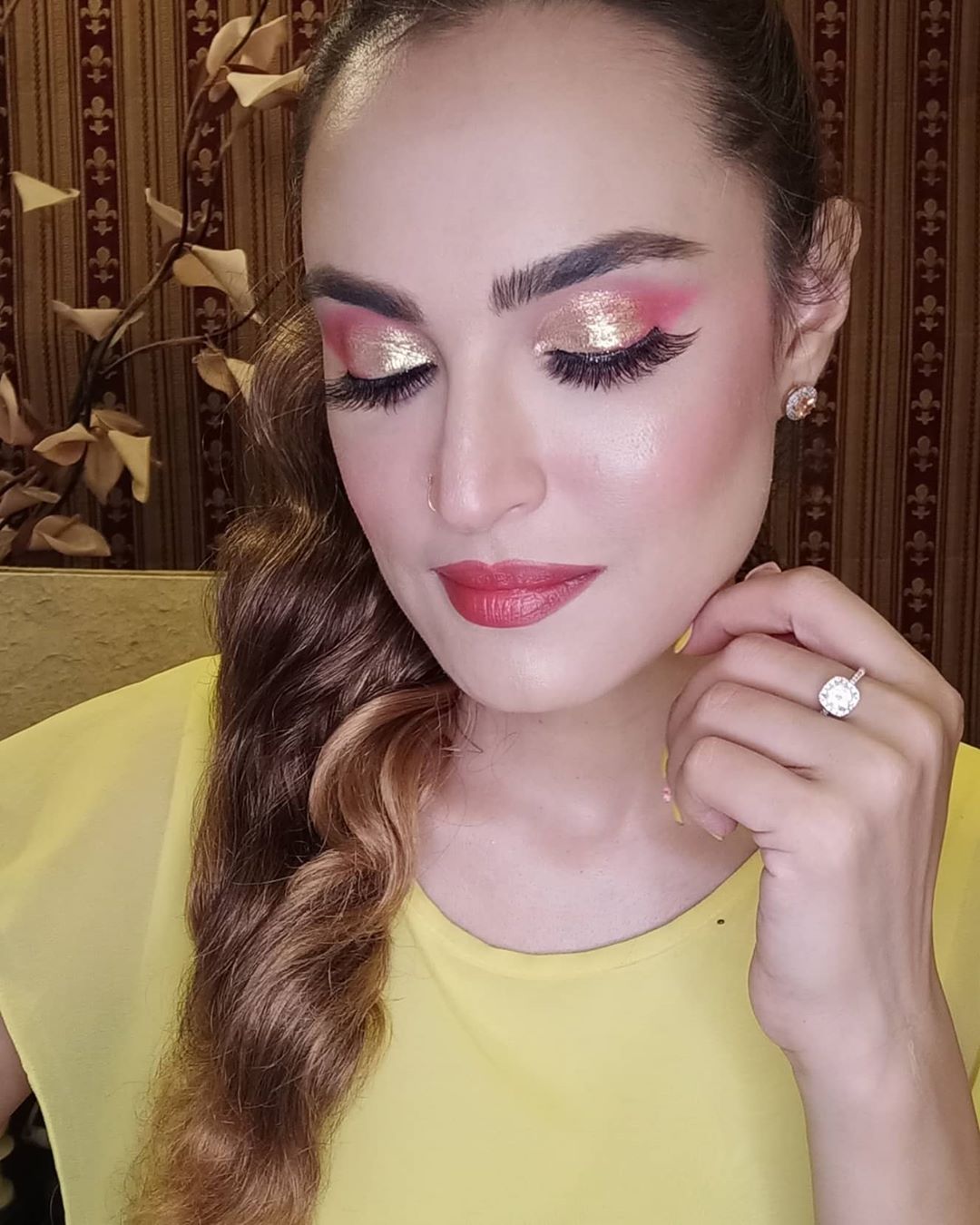 Nadia Hussain Latest Pictures With Her