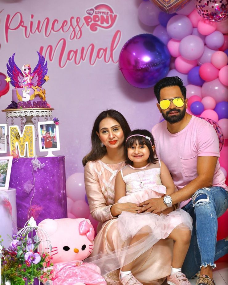 Actor Naveed Raza Daughter 5th Birthday Pictures | Reviewit.pk