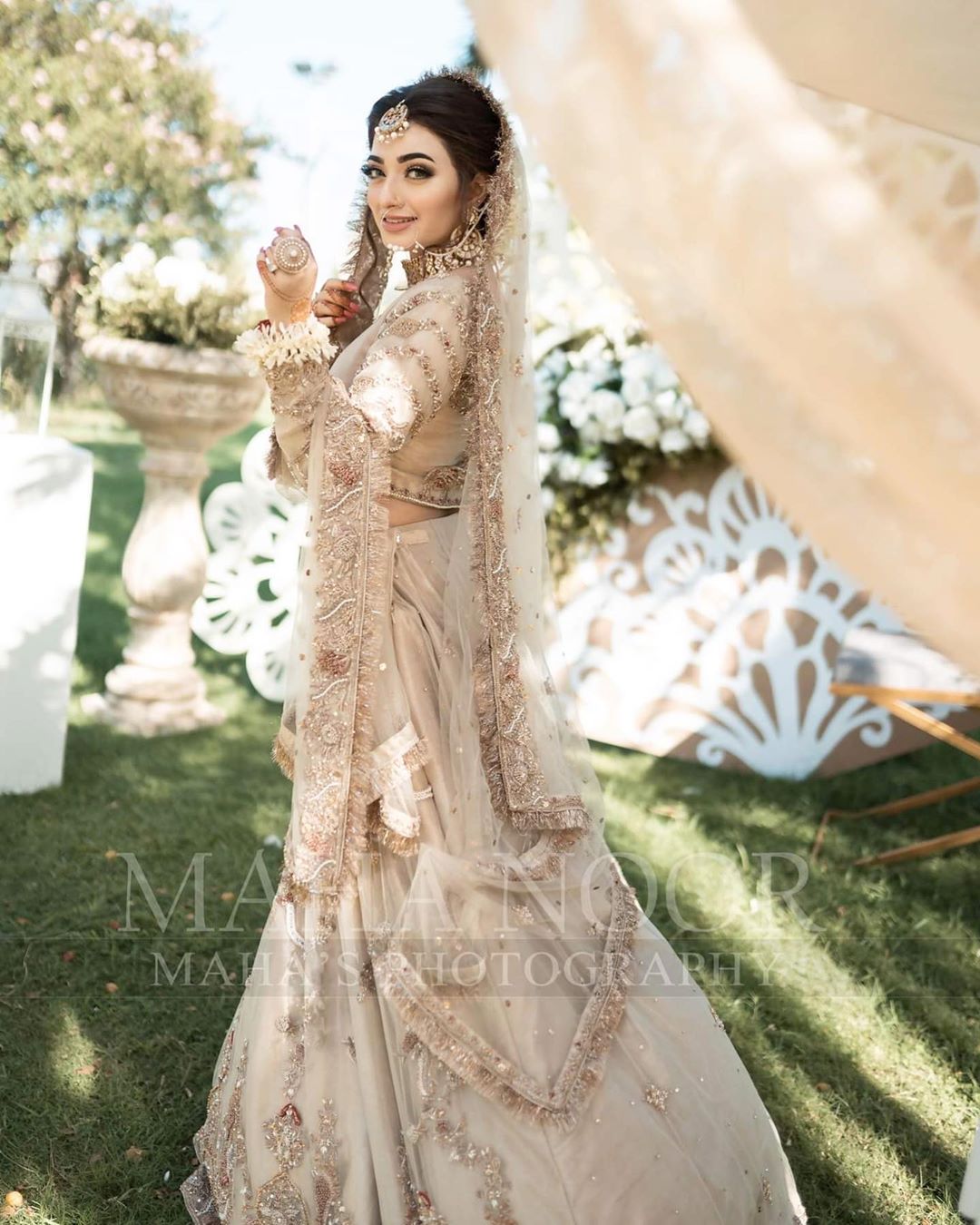 Drama Actress Nawal Saeed Beautiful Bridal Photo Shoot Reviewitpk