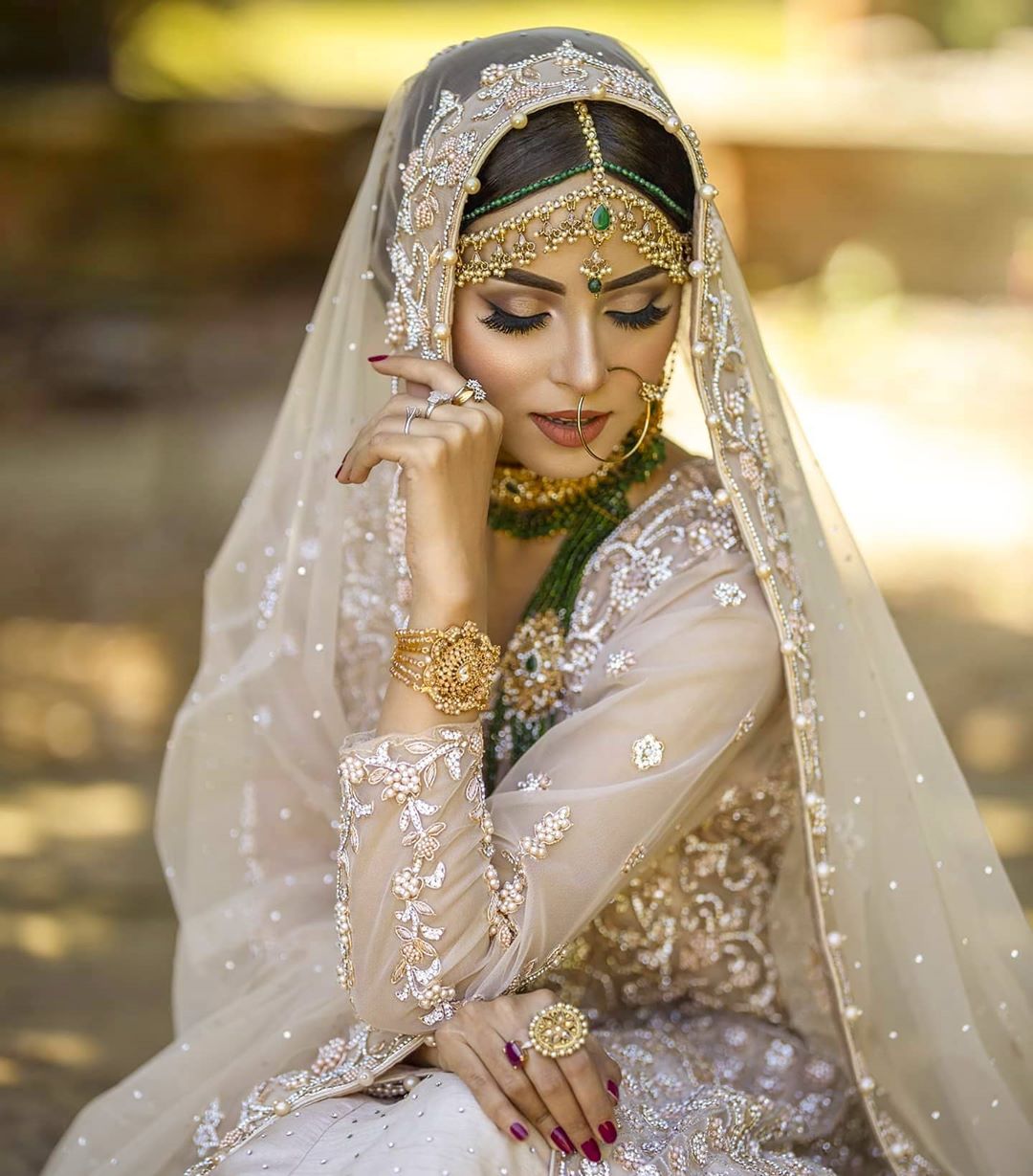 Nimra Khan Latest Beautiful Bridal Photo Shoot