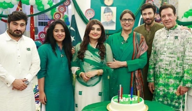 Pakistani Celebrities Pictures from independence Day