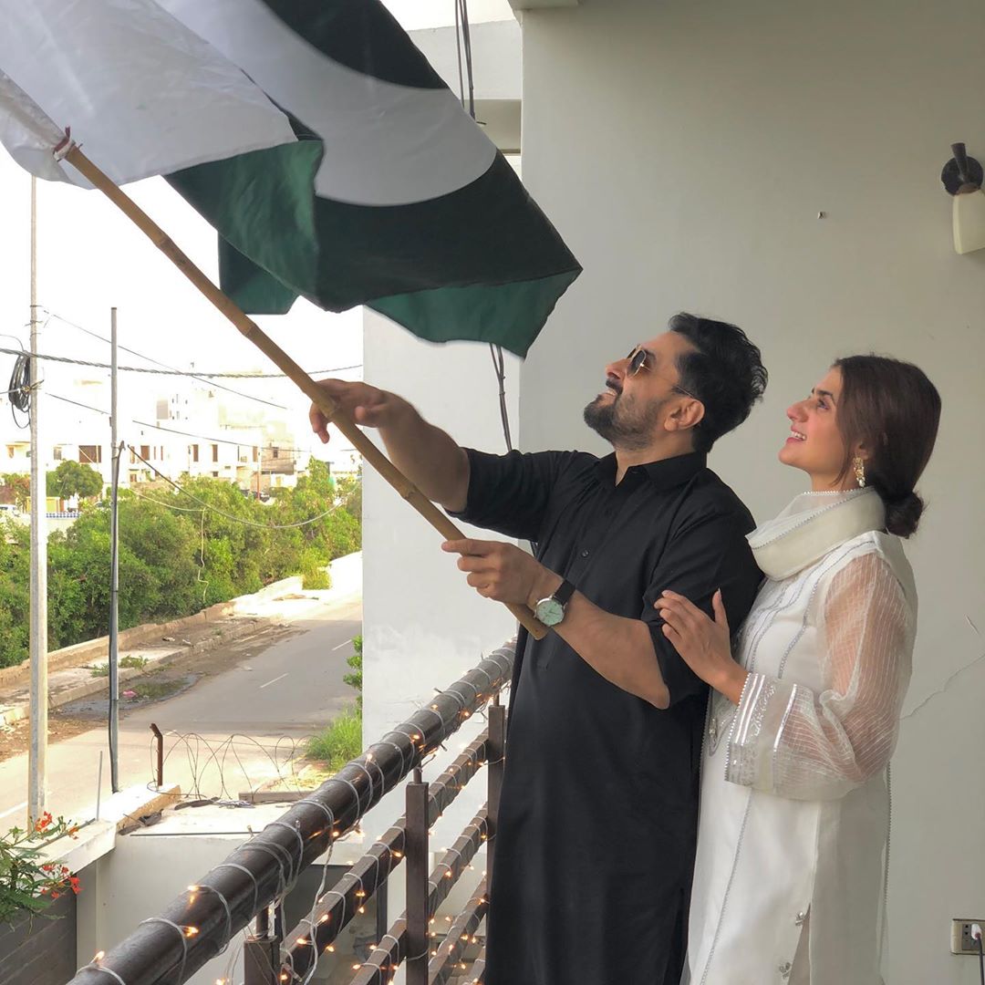 Independence Day Pictures of Pakistani Showbiz Celebrities