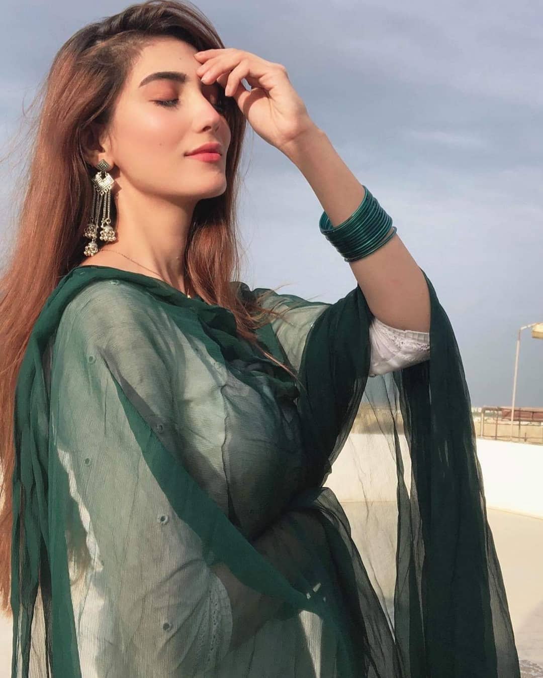 Independence Day Pictures of Pakistani Showbiz Celebrities
