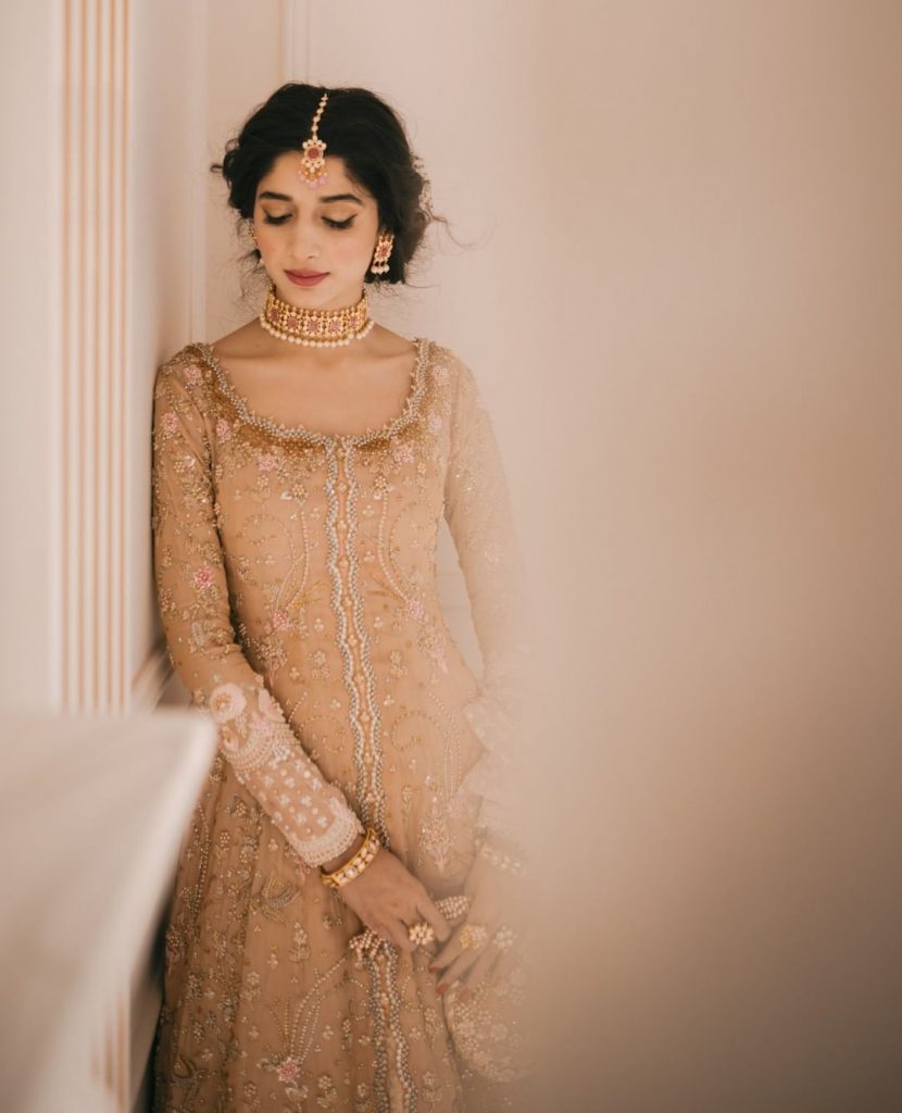 Pictures Of Mawra Hocane In Gorgeous Wedding Wear