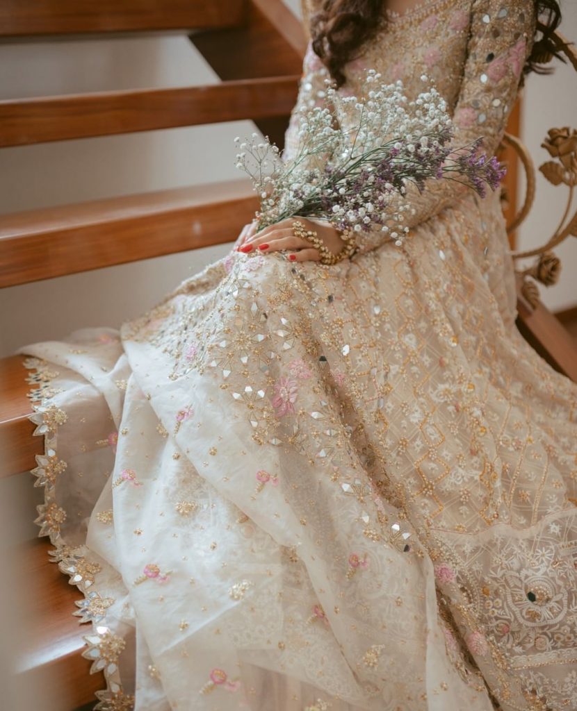 Pictures Of Mawra Hocane In Gorgeous Wedding Wear