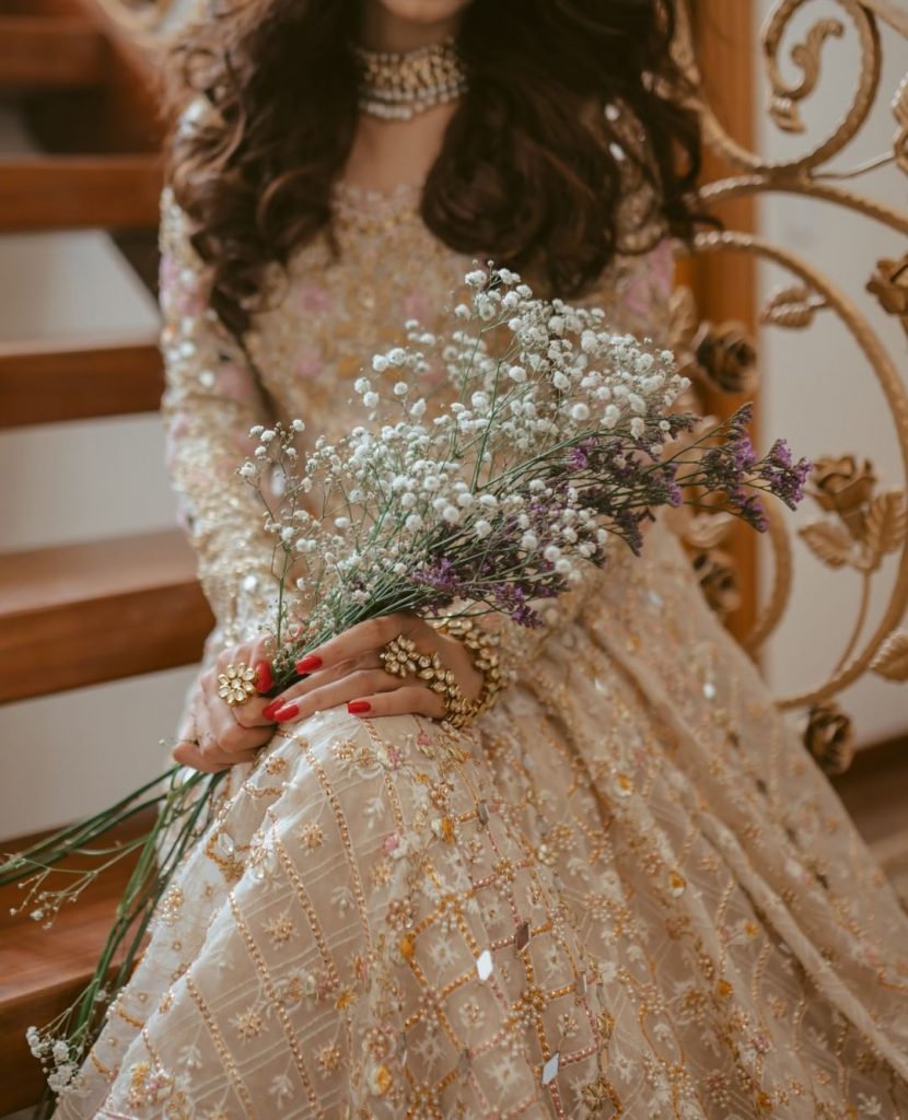 Pictures Of Mawra Hocane In Gorgeous Wedding Wear