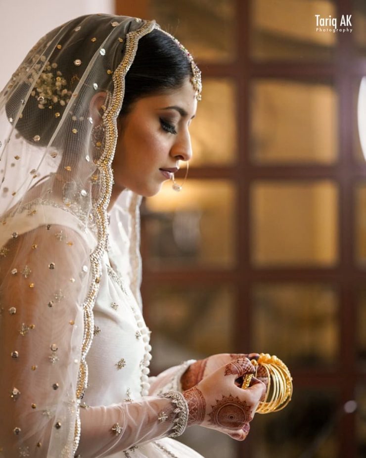 Pictures Of Sanam Jung With Sisters At Her Sister's Wedding