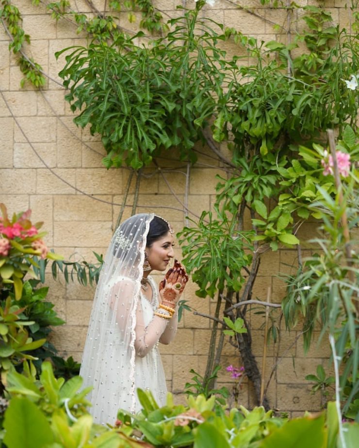 Pictures Of Sanam Jung With Sisters At Her Sister's Wedding