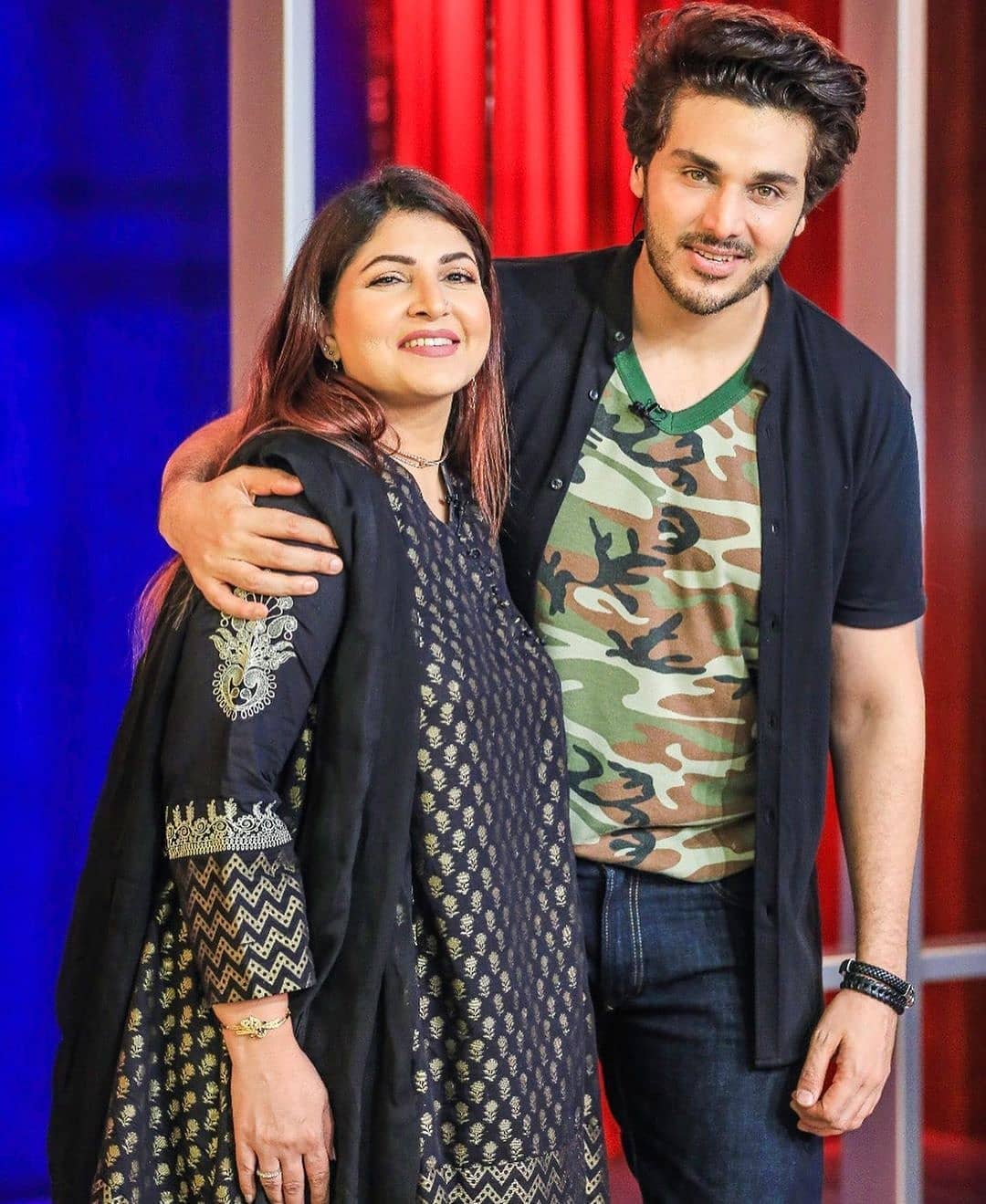 Shagufta Ejaz Clicks on the sets of Bol Nights with Ahsan Khan