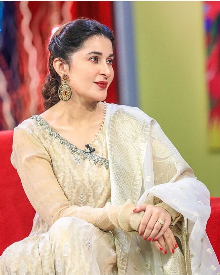 Shaista Lodhi Looks Gorgeous In Latest Pictures