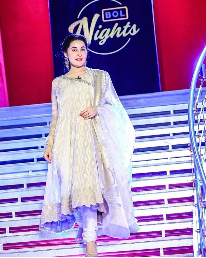 Shaista Lodhi Looks Gorgeous In Latest Pictures