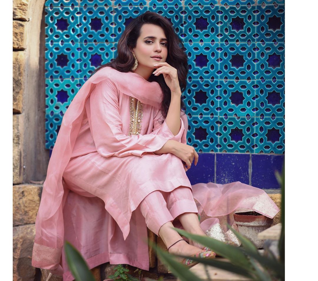 Sumbul Iqbal Latest Beautiful Pictures from her Instagram