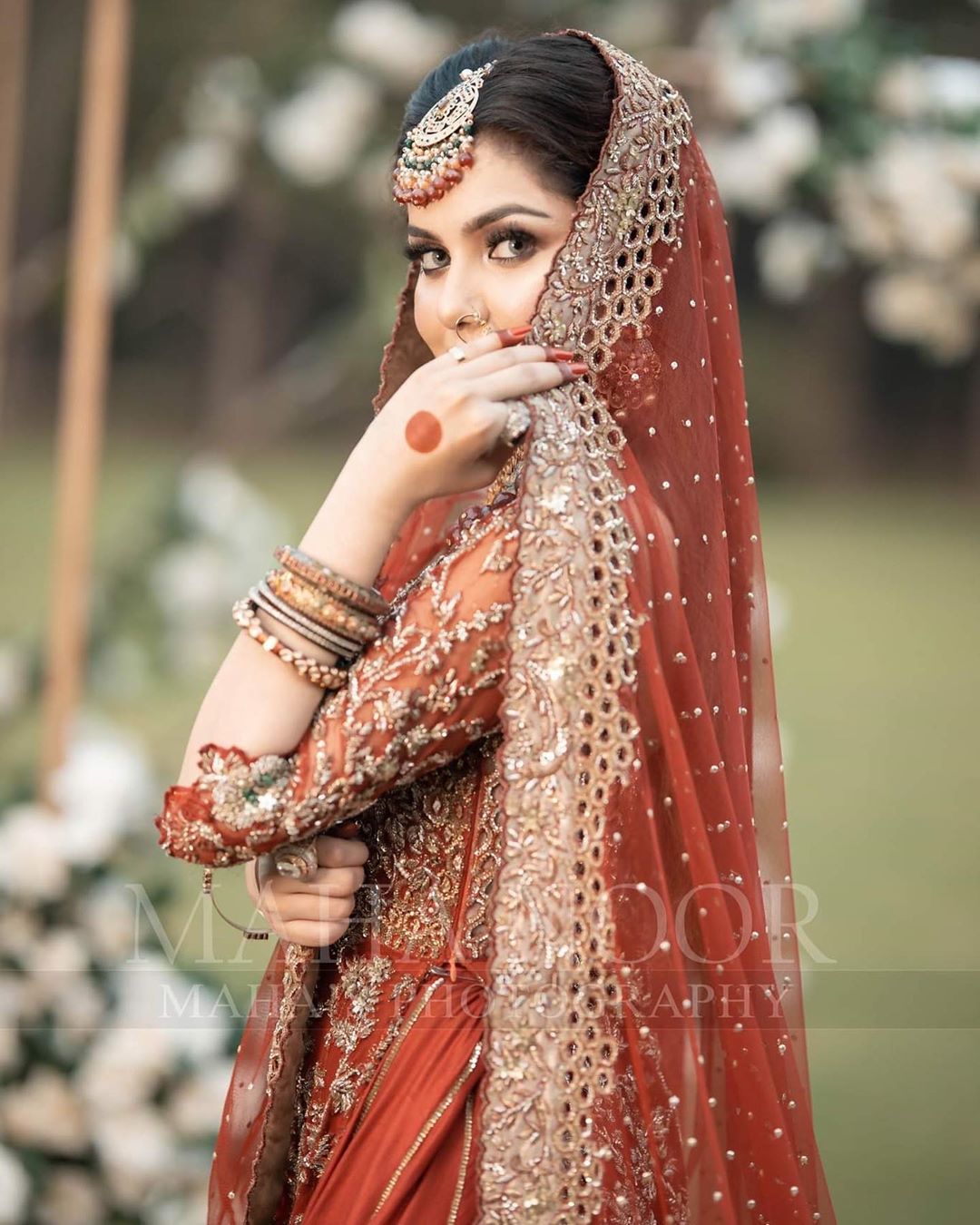 Syeda Tuba Aamir Beautiful Bridal Photo Shoot