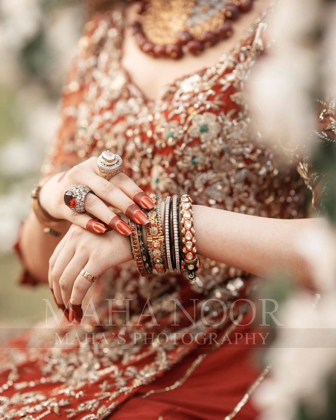 Syeda Tuba Aamir Beautiful Bridal Photo Shoot