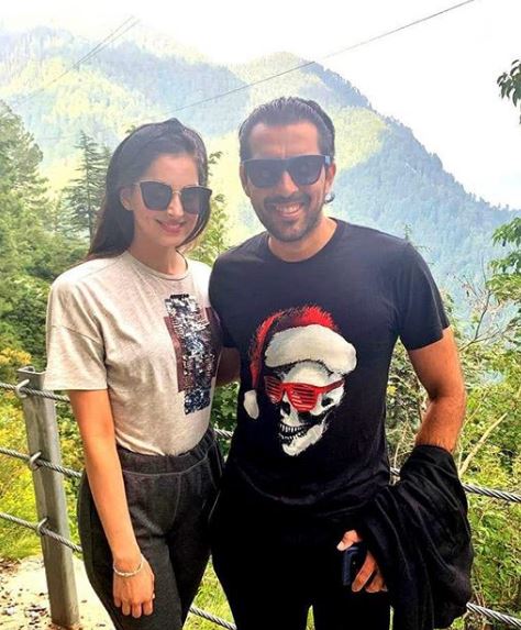 Aisam-ul-Haq Qureshi On A Family Vacation At Nathia Gali