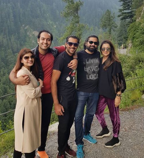 Aisam-ul-Haq Qureshi On A Family Vacation At Nathia Gali