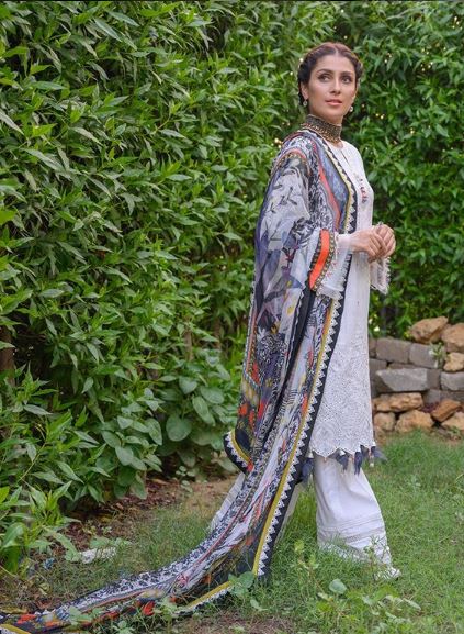 Ayeza Khan In The Latest Lawn Collections