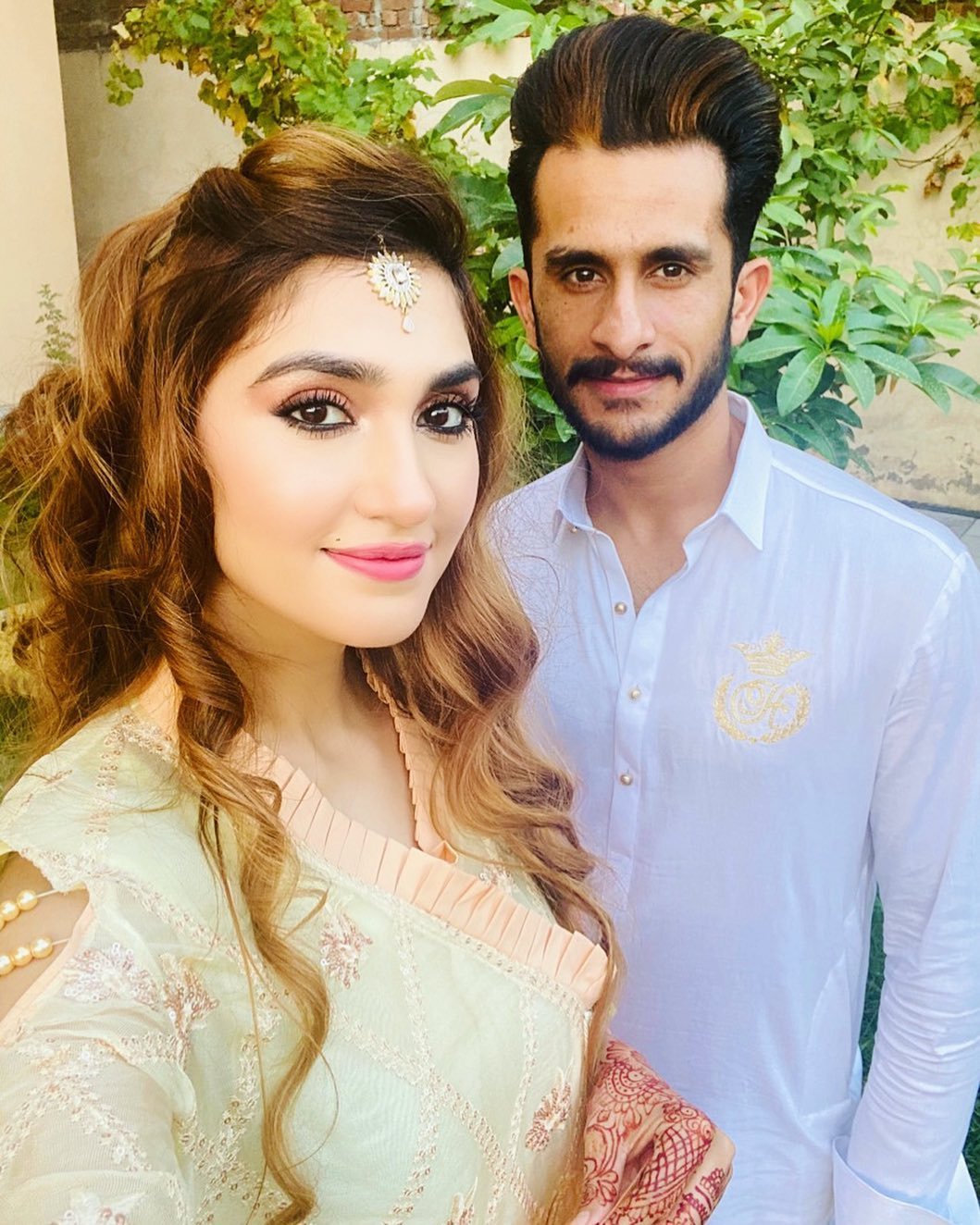 Cricketer Hassan Ali with his Wife Samiya Khan - New Pictures