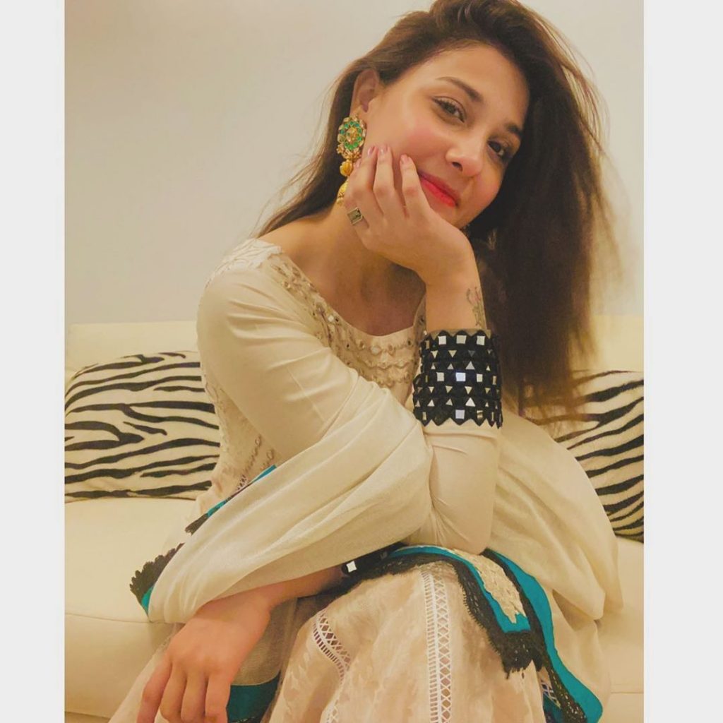 Latest Pictures of Hina Agha in Eastern Dresses After Marriage