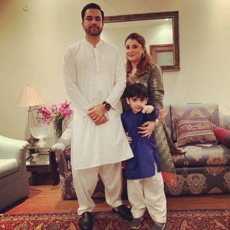 Junaid Khan Celebrates His Sons first Birthday Along With His Tenth Anniversary