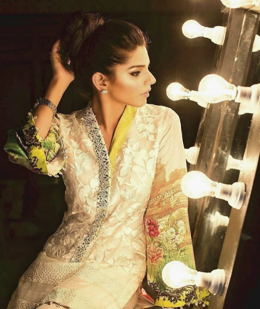 30 Amazing and Bold Pictures Of Sanam Saeed