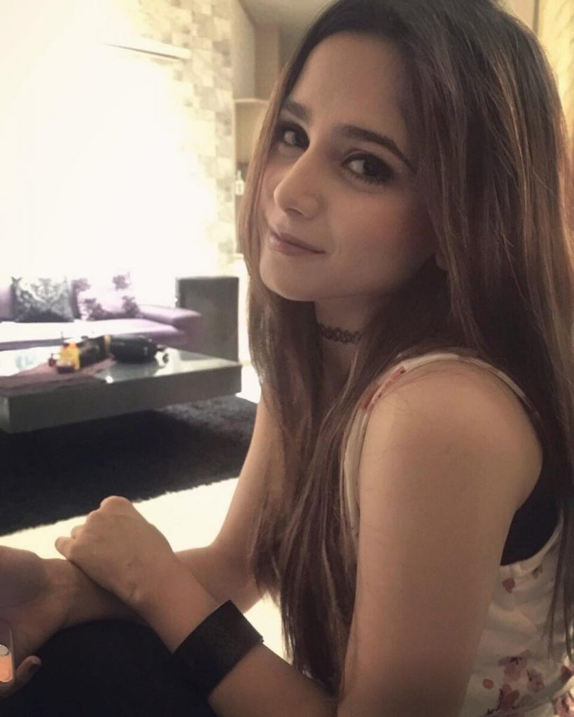 Aima Baig Is a Foodie And Here Is Why!