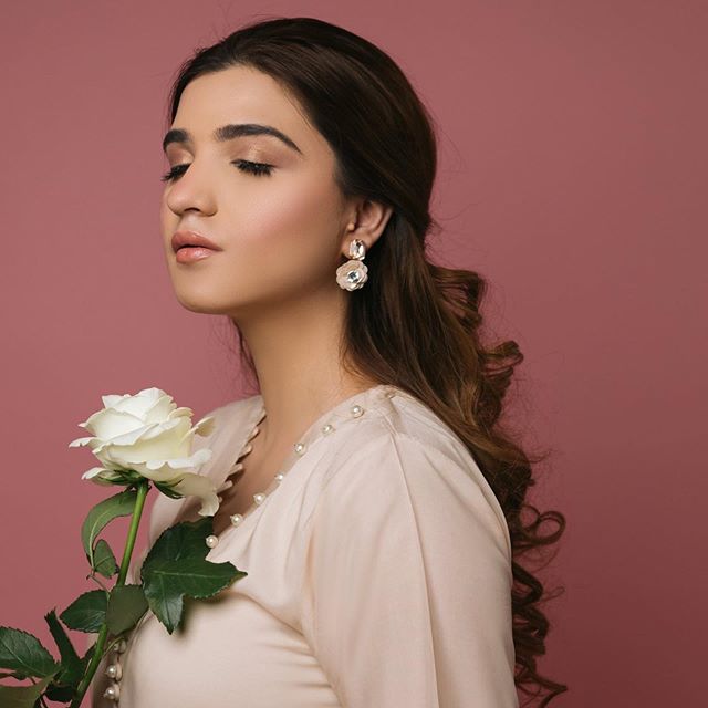 Rea Rana Looks Ethereal In Bridal Makeover