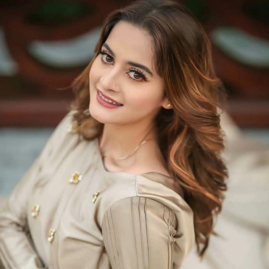 Aiman Khan Daughter Amal's 1st Birthday Celebrations Pictures