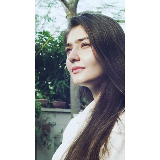 Latest Clicks Of Actress Dur-e-Fishan Saleem