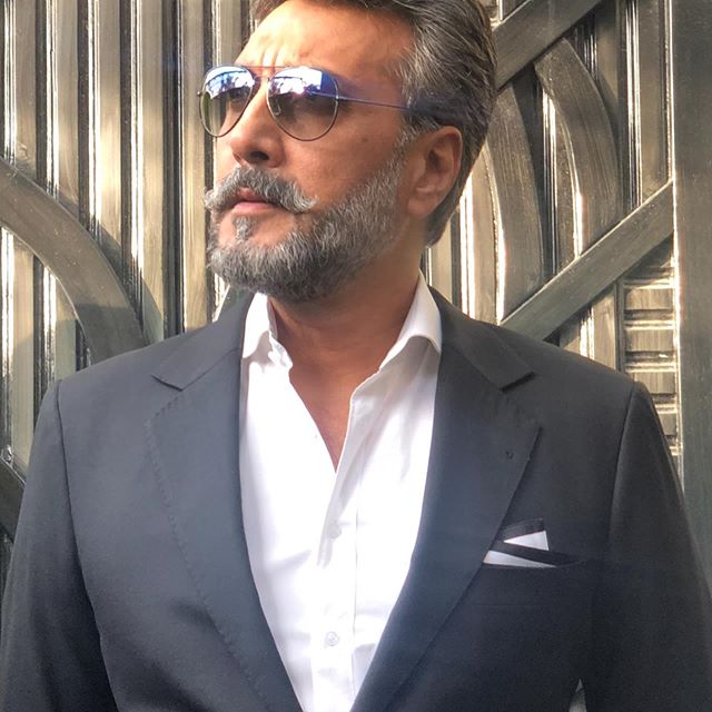 Adnan Siddiqui Penned Down Emotional Message For His Daughters