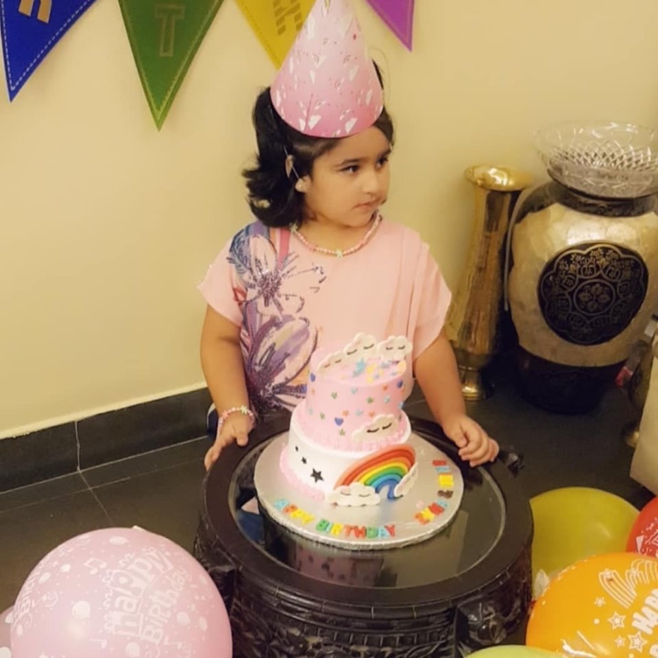 Muneeb Butt Niece Zyna Shahzeb’s Birthday Party Pictures with Amal ...