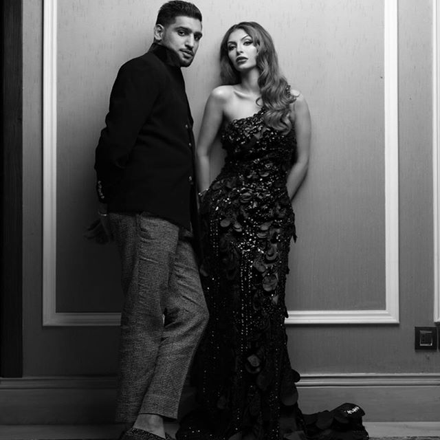 Amir khan Boxer Wife - Romantic Pictures