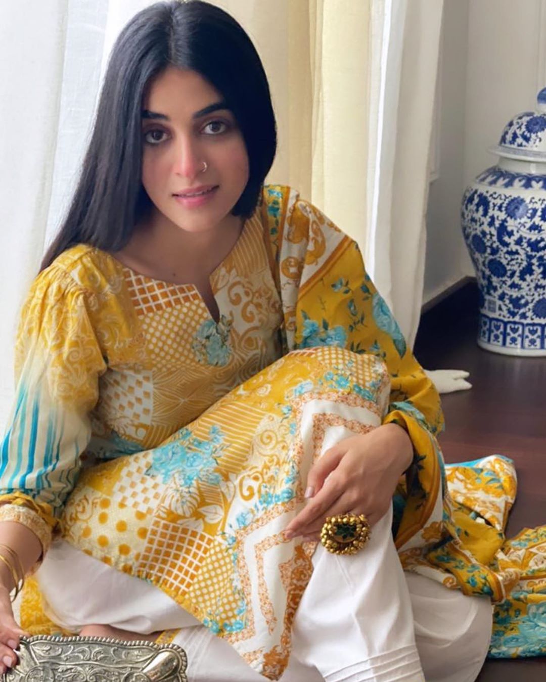 Latest Pictures of Actress Anmol Baloch from her Instagram