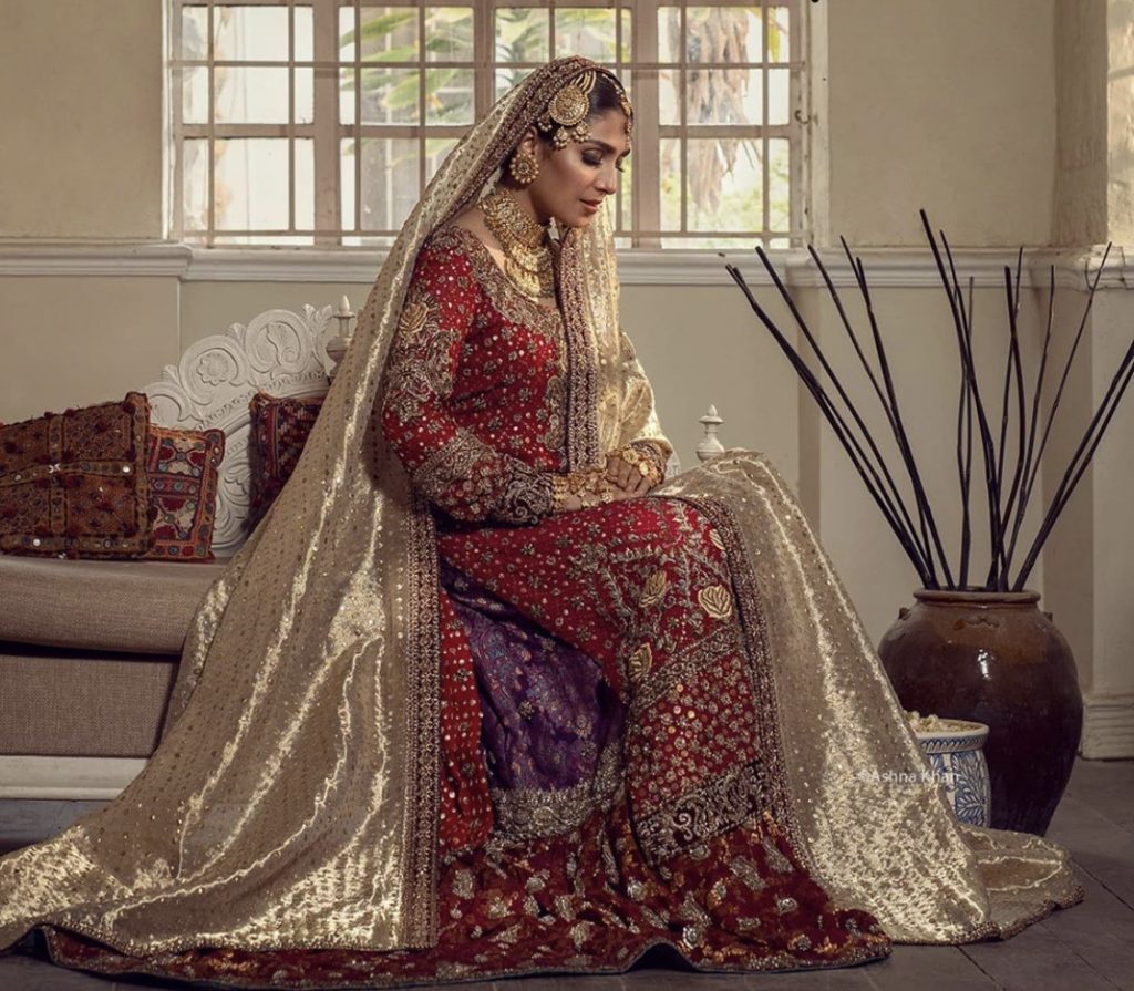 Stunning Bridal Photoshoot Of Ayeza Khan