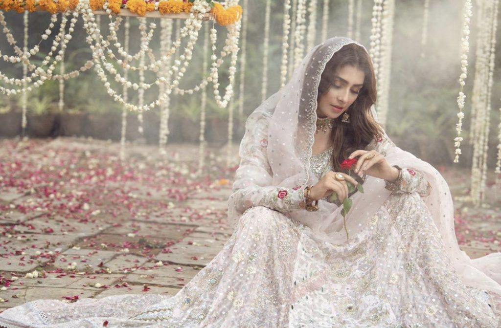 Stunning Bridal Photoshoot Of Ayeza Khan