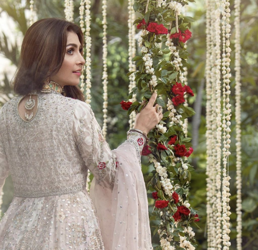 Stunning Bridal Photoshoot Of Ayeza Khan
