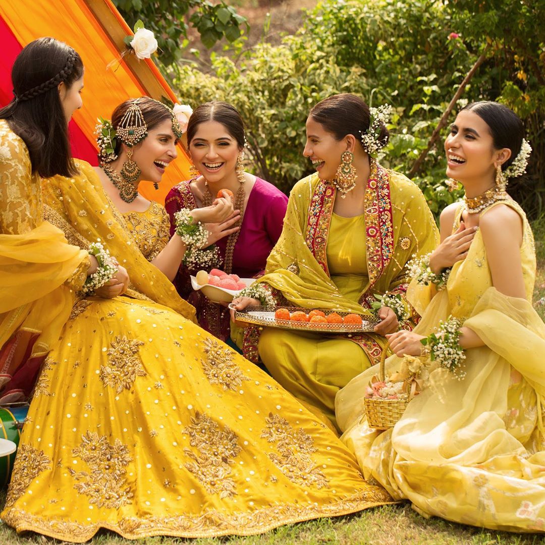 Ayeza Khan is Looking Gorgeous in Yellow Dress in Her Shoot