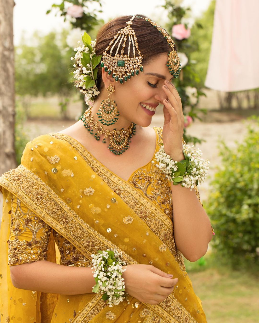 Ayeza Khan is Looking Gorgeous in Yellow Dress in Her Shoot