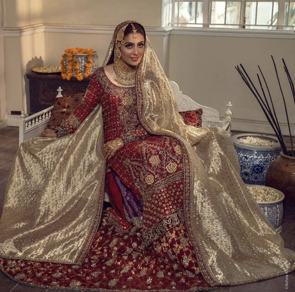 Stunning Bridal Photoshoot Of Ayeza Khan