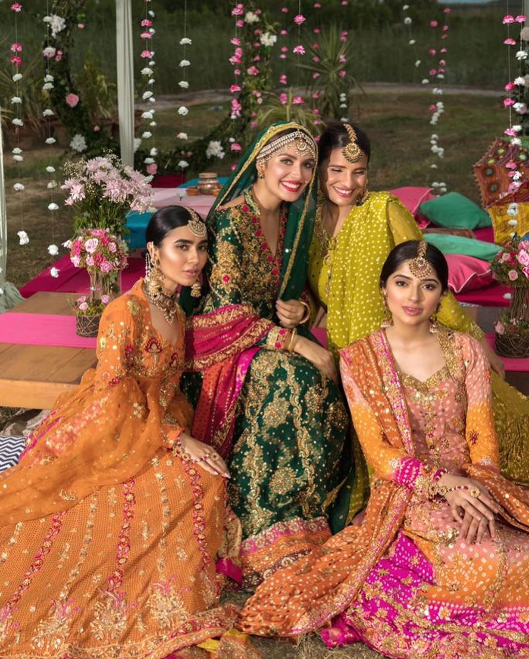 Ayeza khan outlet mehndi dress