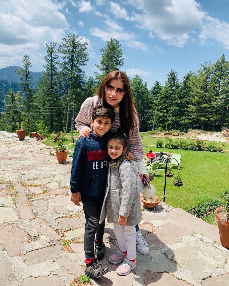 Fashion Designer Faiza Saqlain Family Pictures from Hunza Family